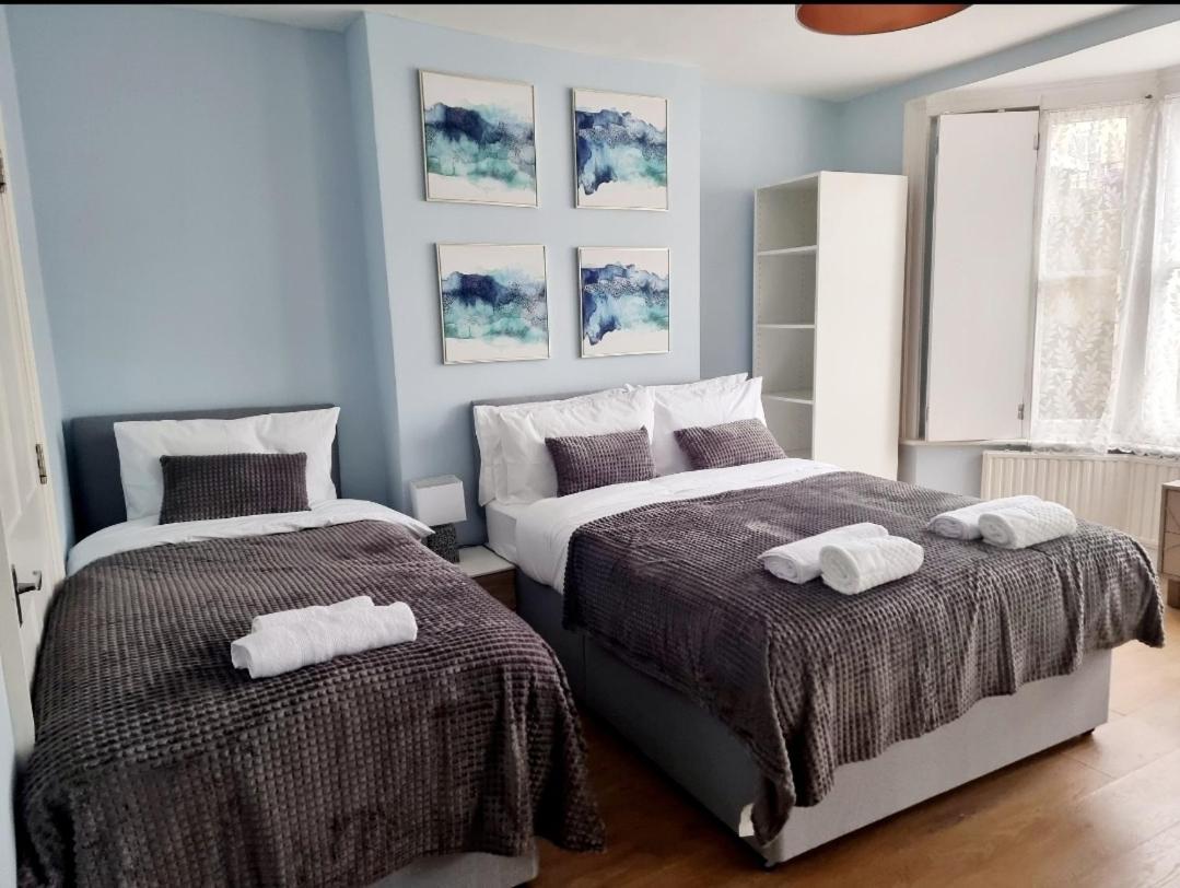 Appartamento Stylish 2 Bedroom Sleeps 5 - 3 Mins Walk To Mile End Station
